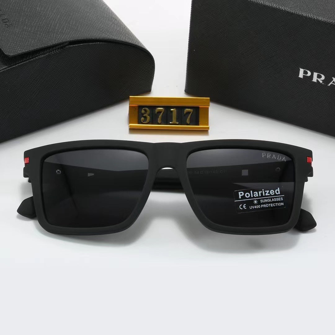 Gafas de sol retro con montura cuadrada