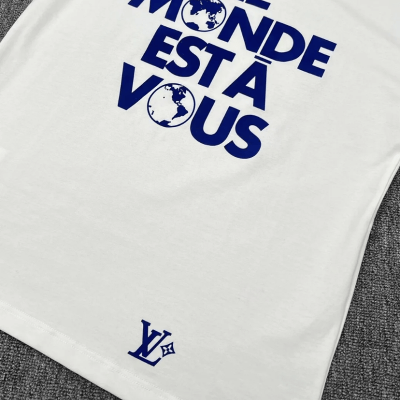 Nueva camiseta estampada 2025