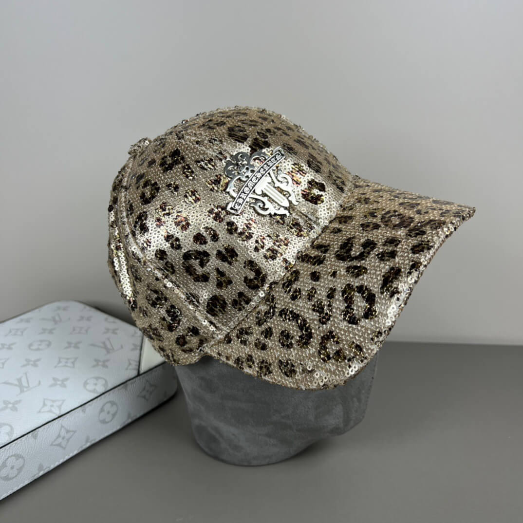 Gorra de lentejuelas con estampado de leopardo de moda vanguardista