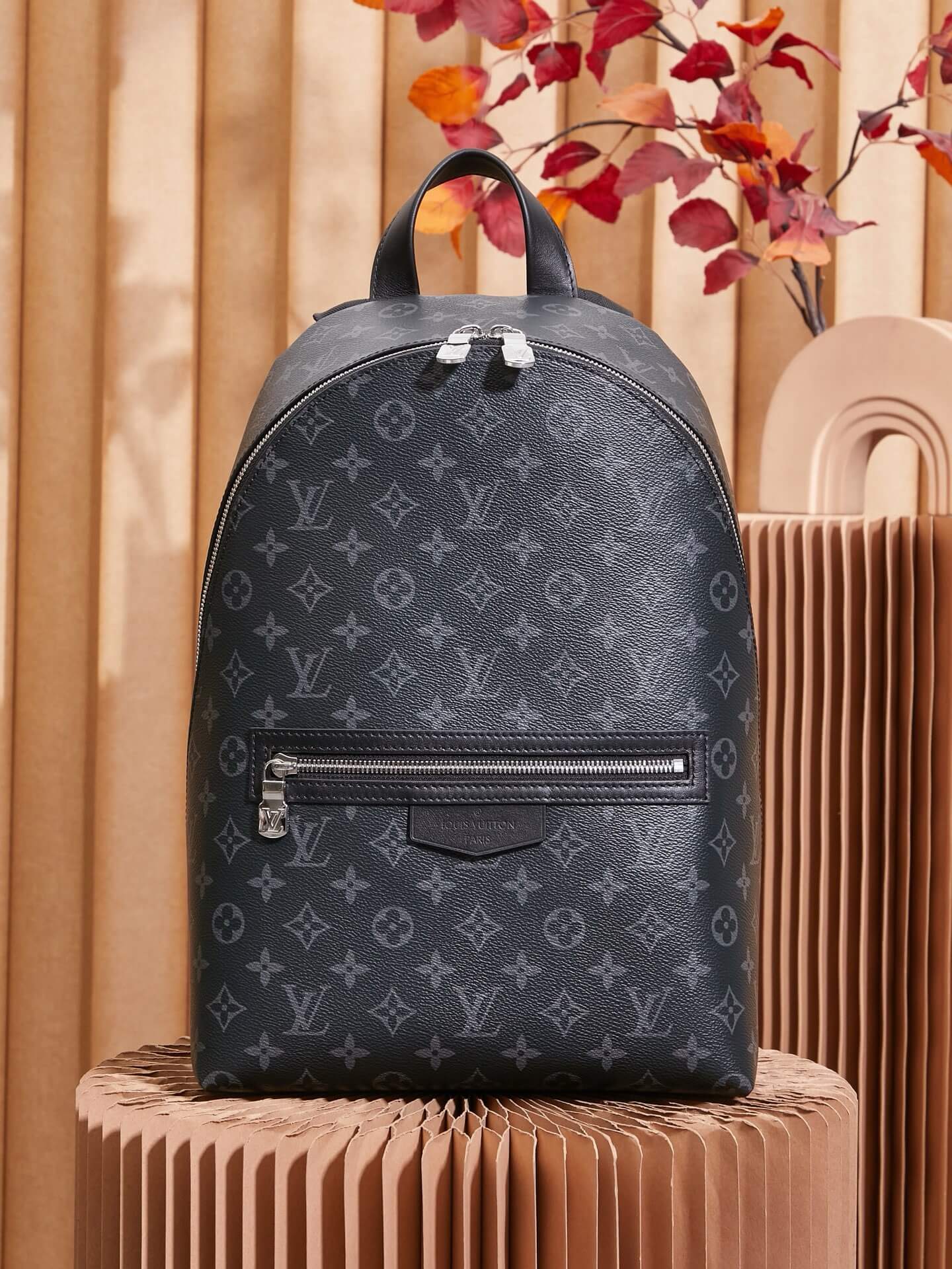 Metal Zipper Lightweight Backpack