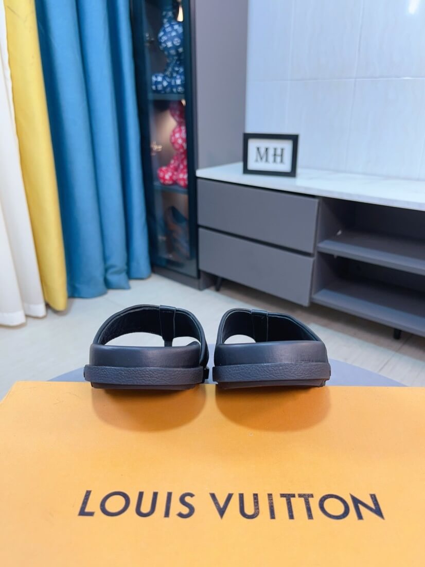 Pantuflas con estampado metálico