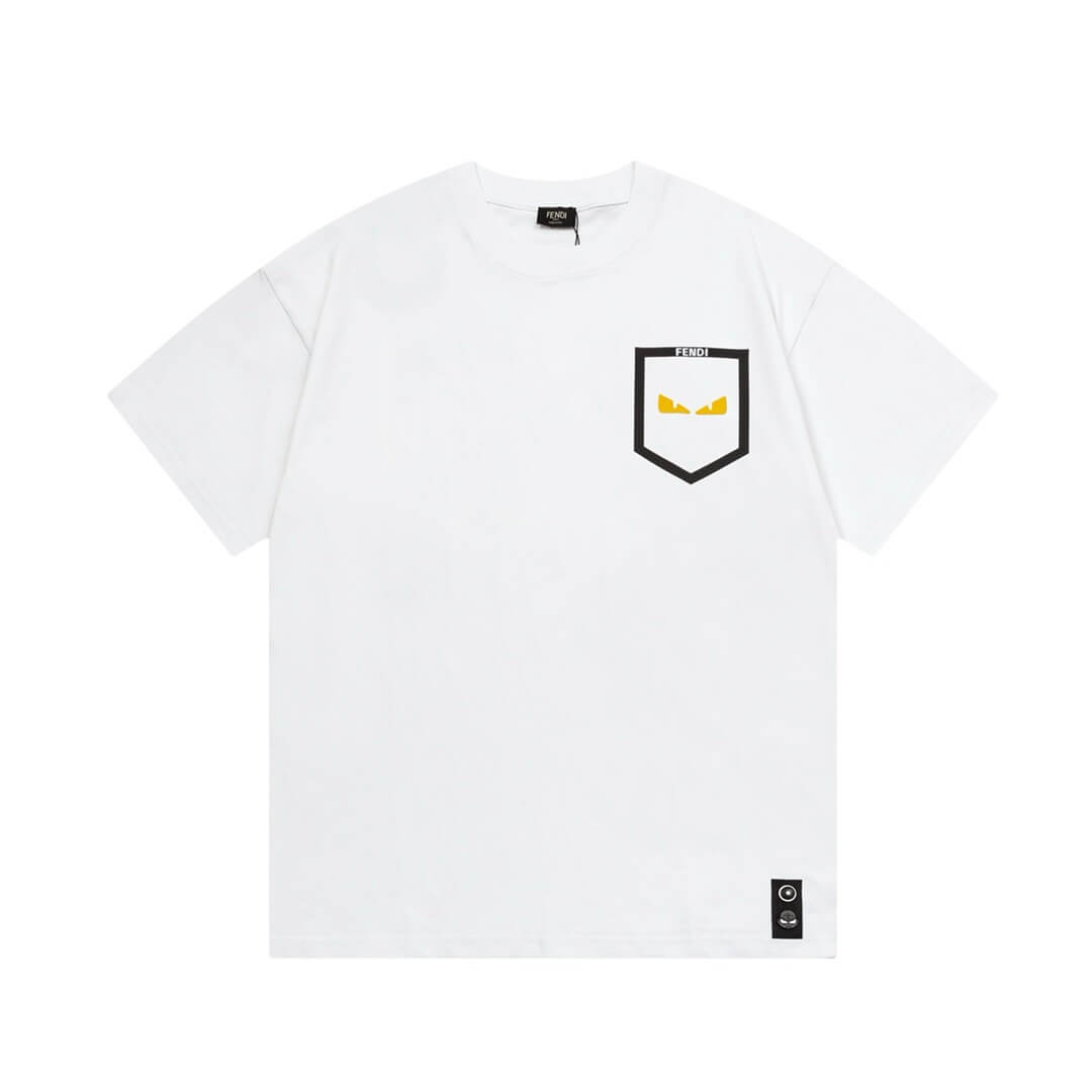 Camiseta con estampado de bolsillo