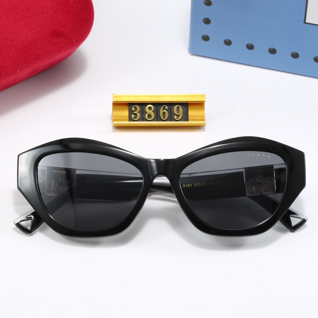 Gafas de sol poligonales modernas y de moda