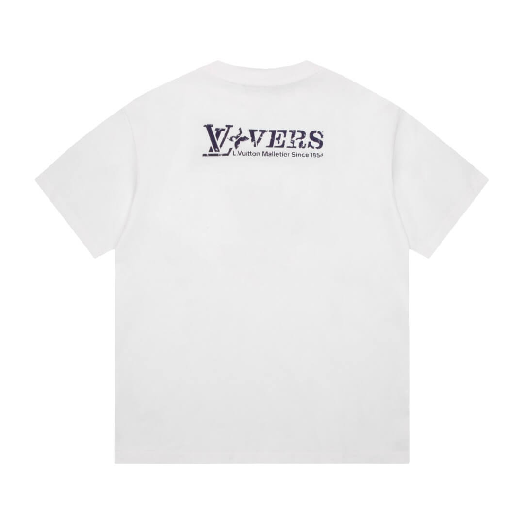 Camiseta con diseño de perforación en caliente