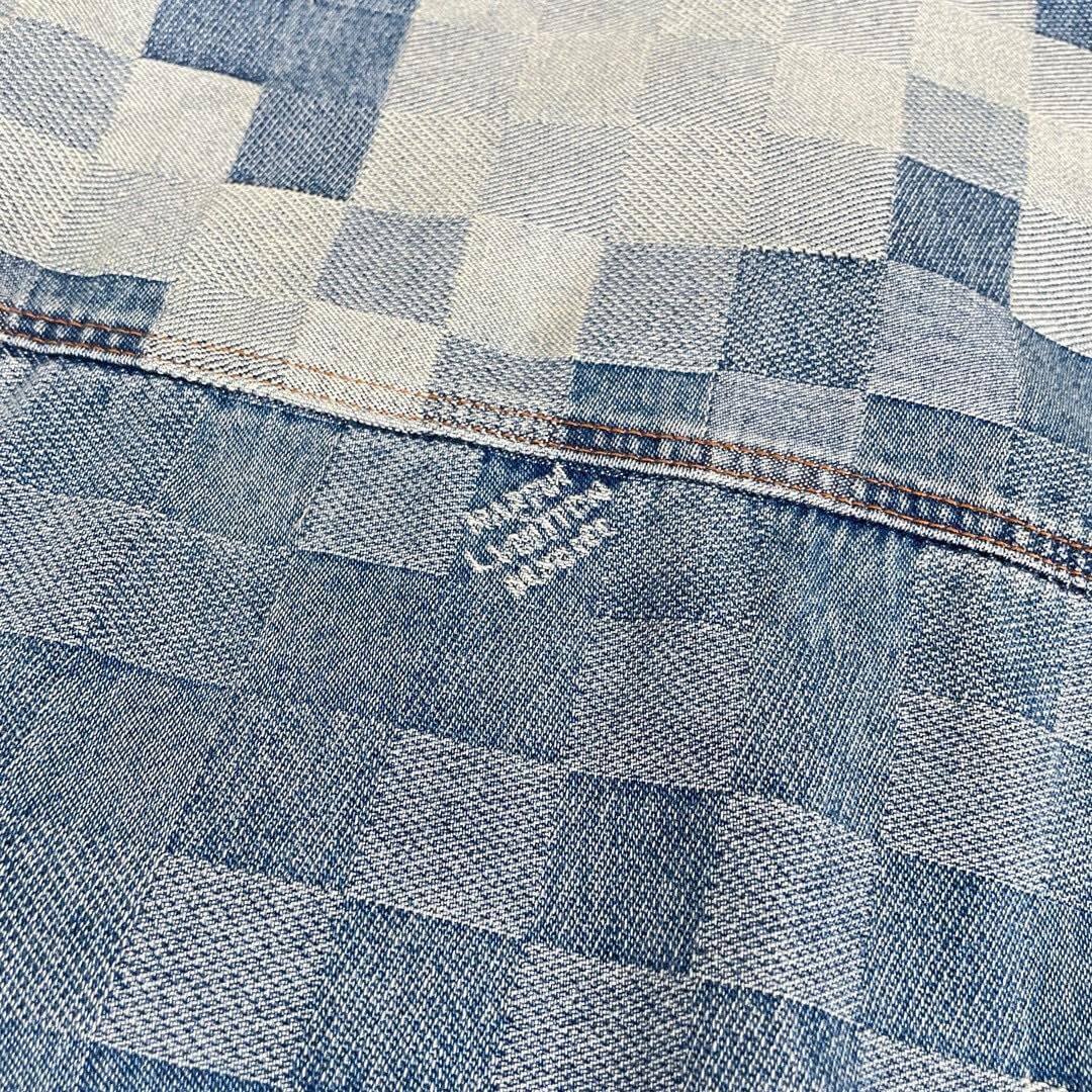 Veste à carreaux très populaire