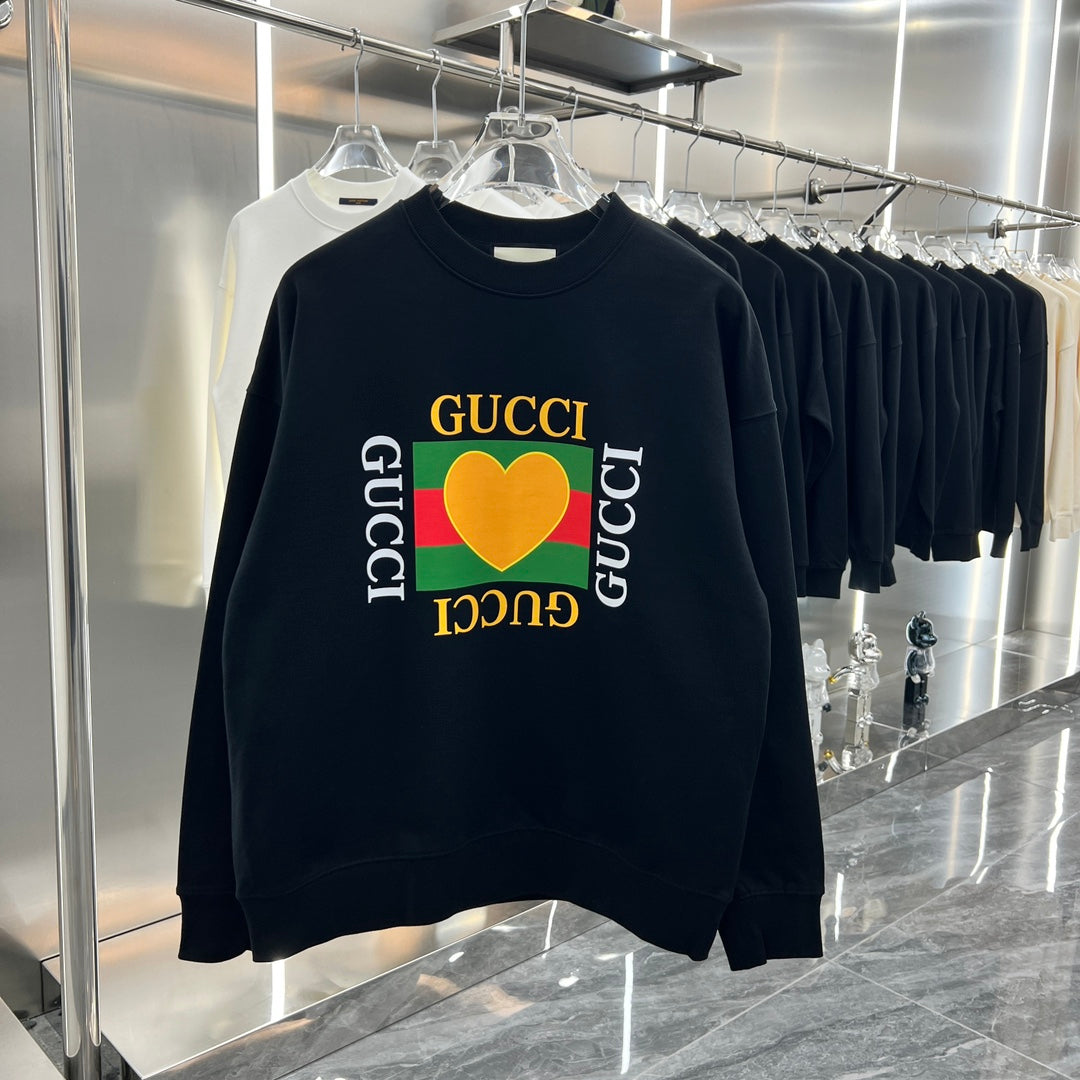 Sudadera con estampado de corazón