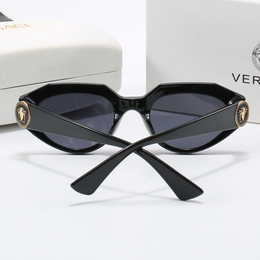 Gafas de sol poligonales