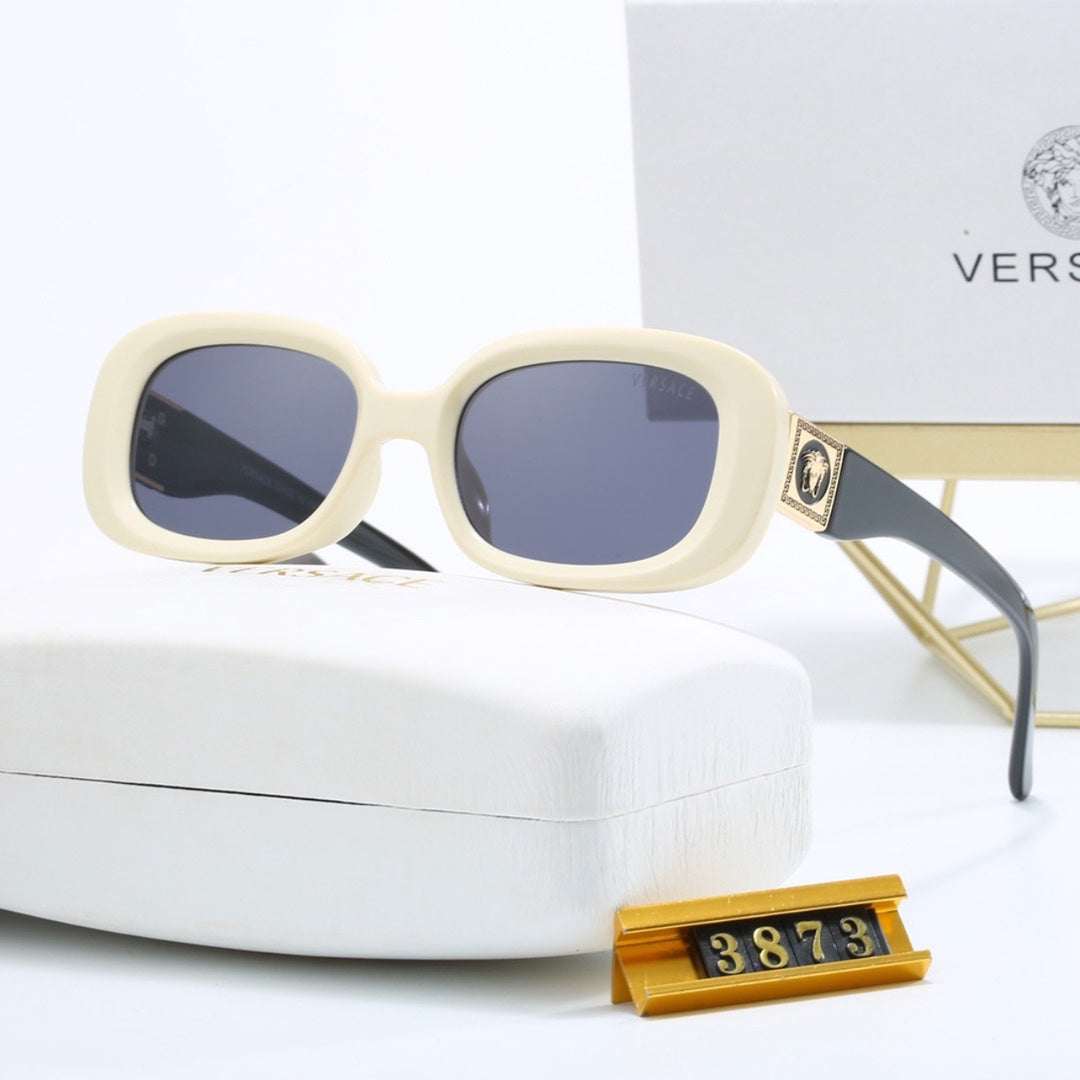 Gafas de sol retro con montura cuadrada pequeña