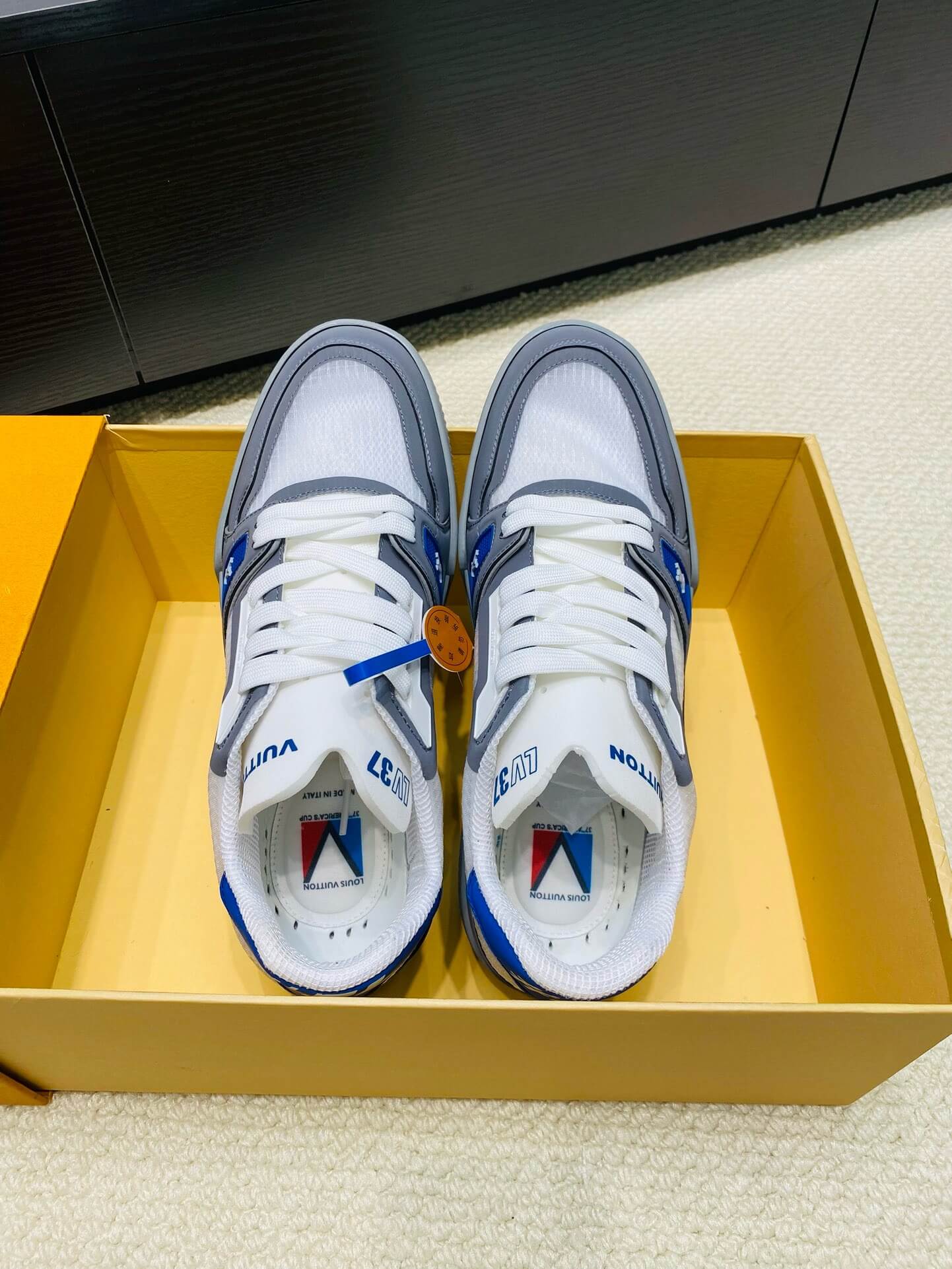 Classic Series Blue New Sneakers