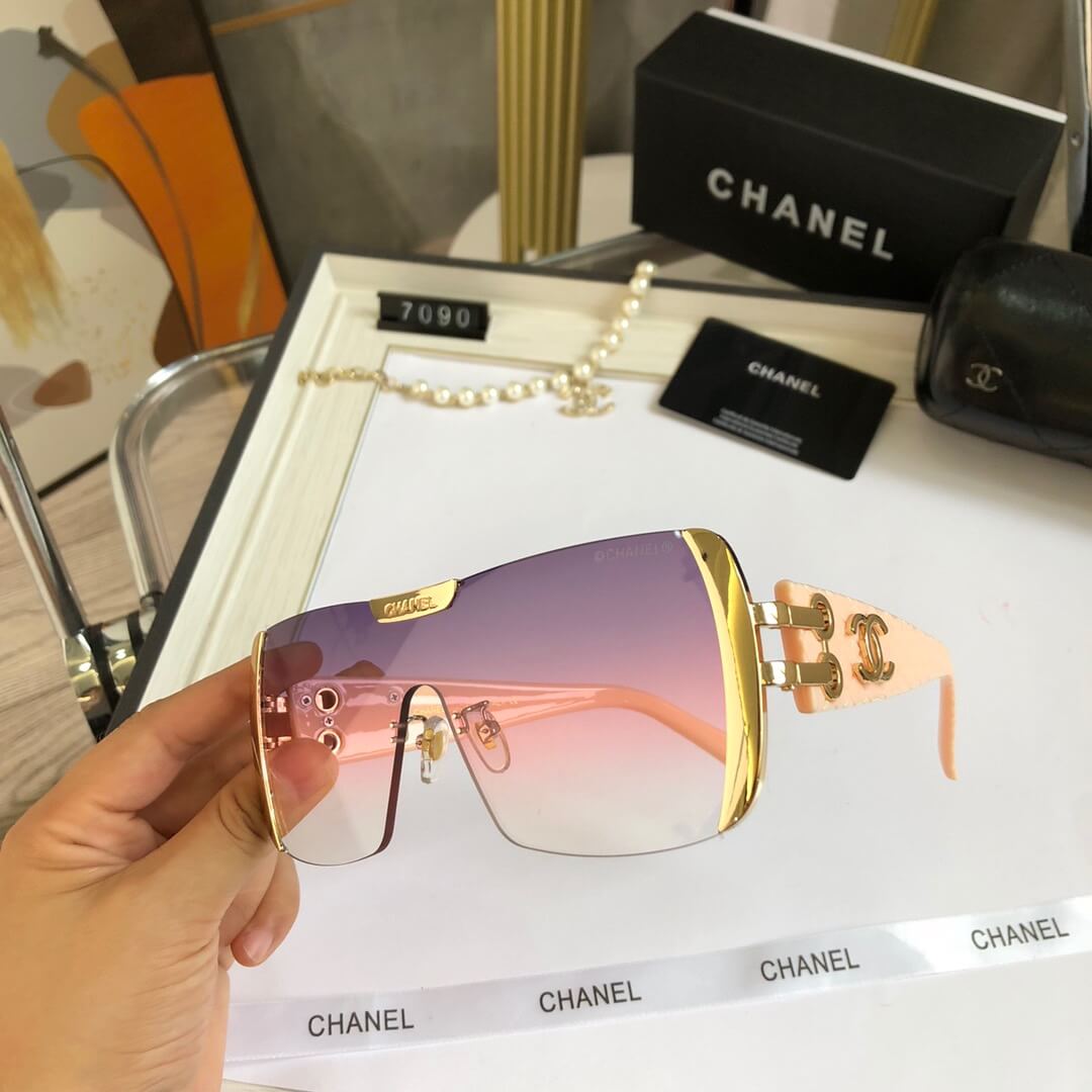 Gafas de sol de una pieza sin marco con diseño degradado
