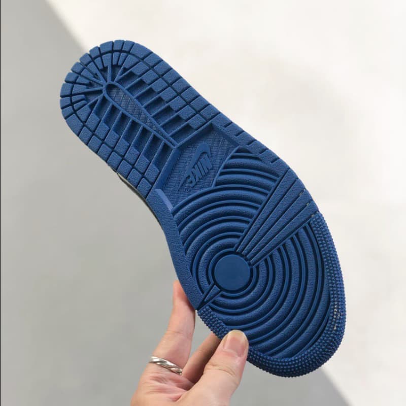 Zapatillas bajas con bloques de color negro y azul