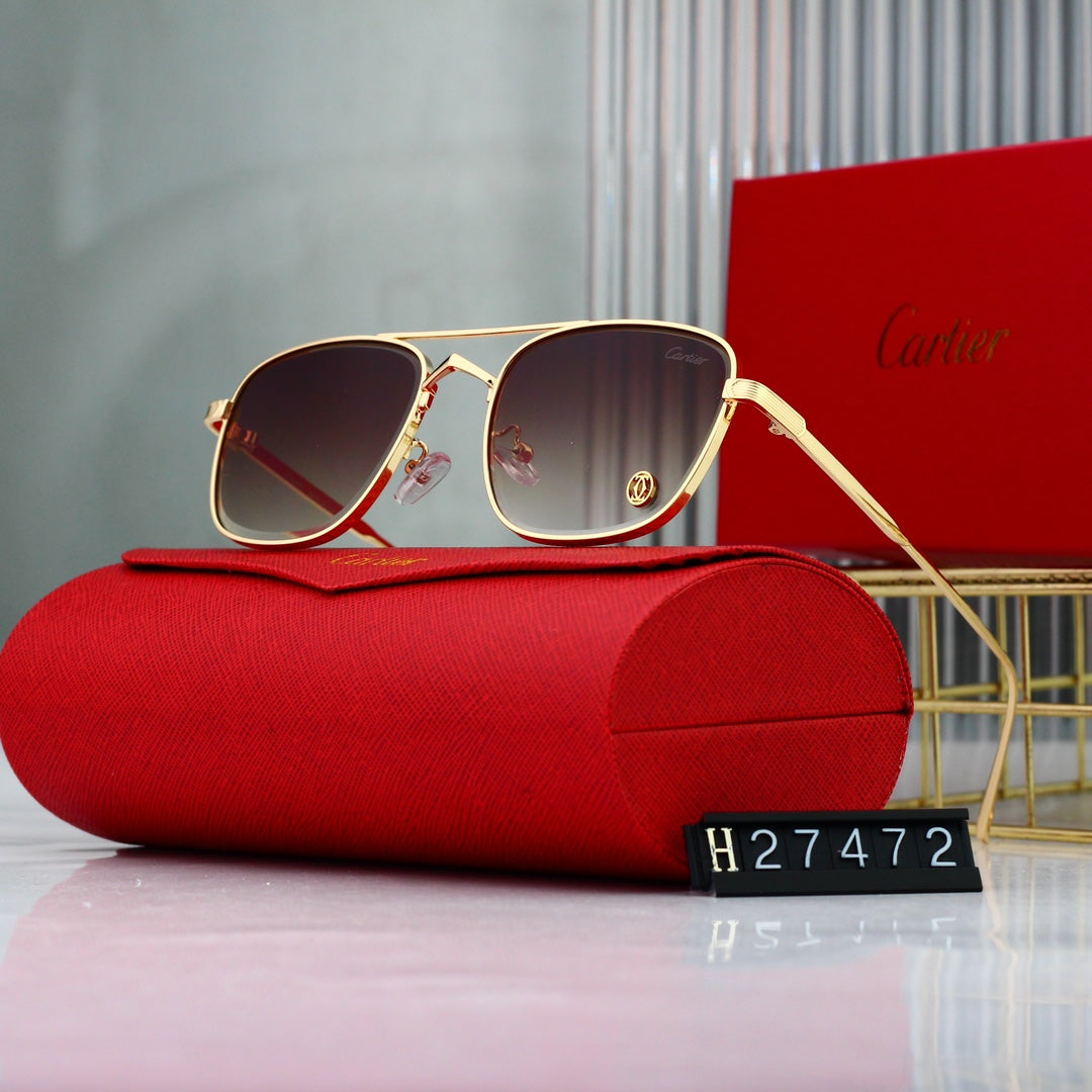 Gafas de sol con montura dorada