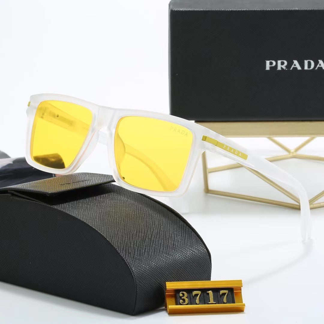 Gafas de sol retro con montura cuadrada
