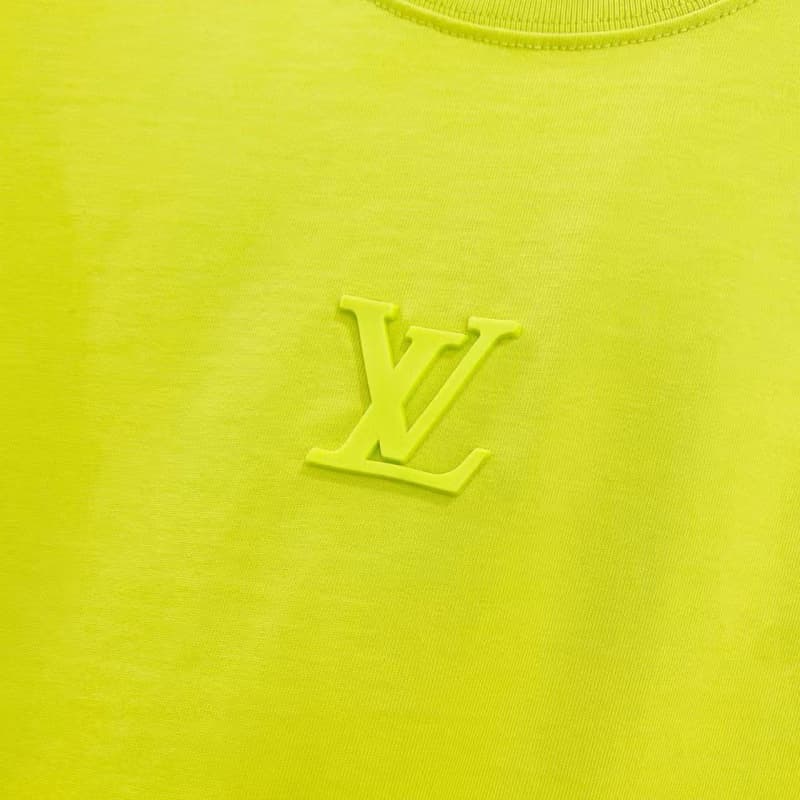 2025 Street Style 3D Embossed T-shirt