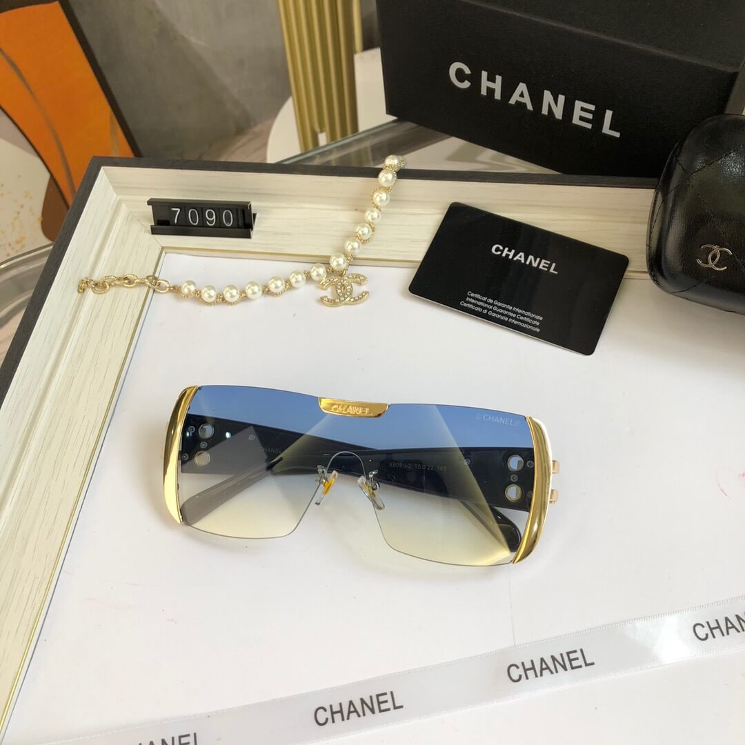 Gafas de sol de una pieza sin marco con diseño degradado