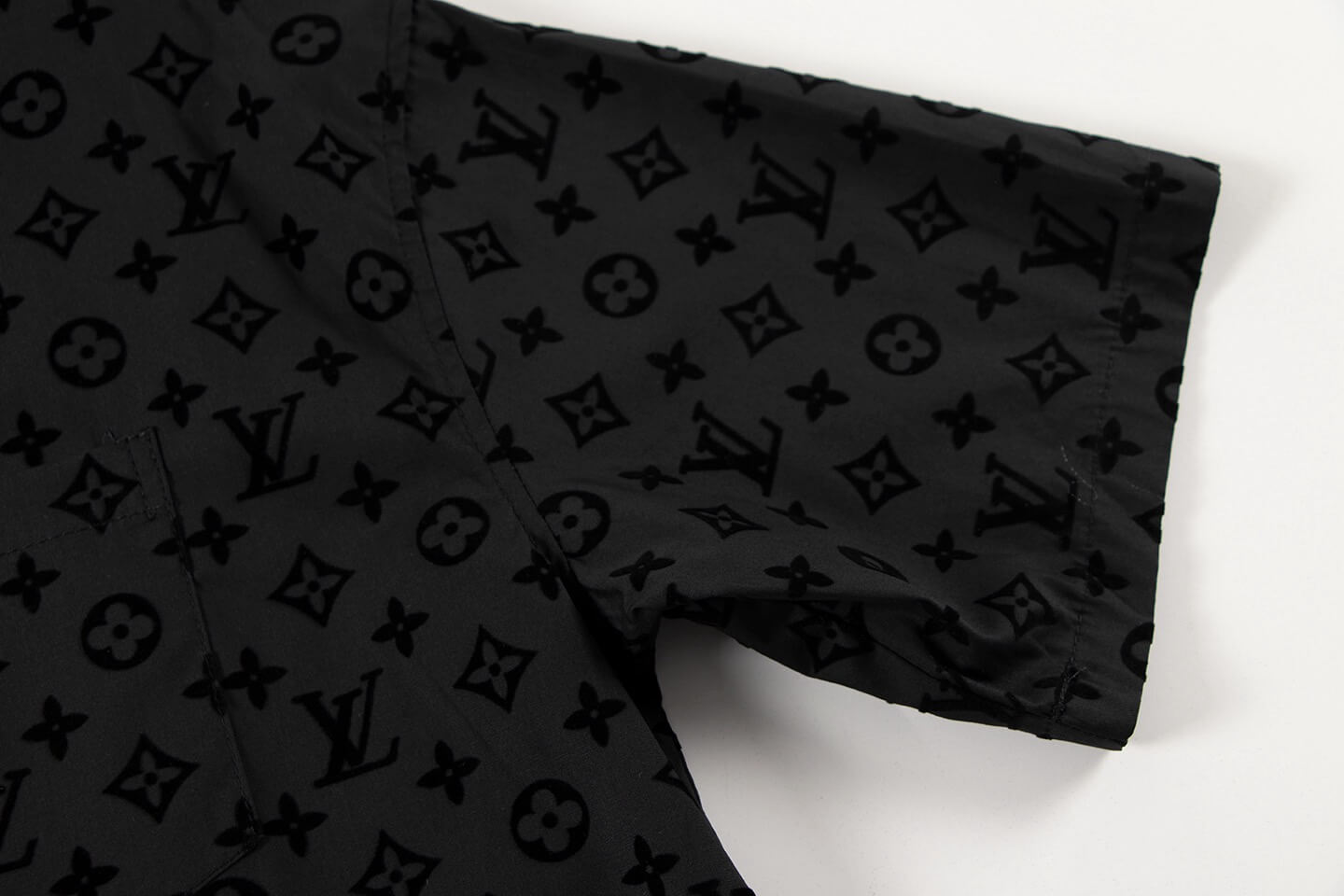 New All-Black Full-Print Set