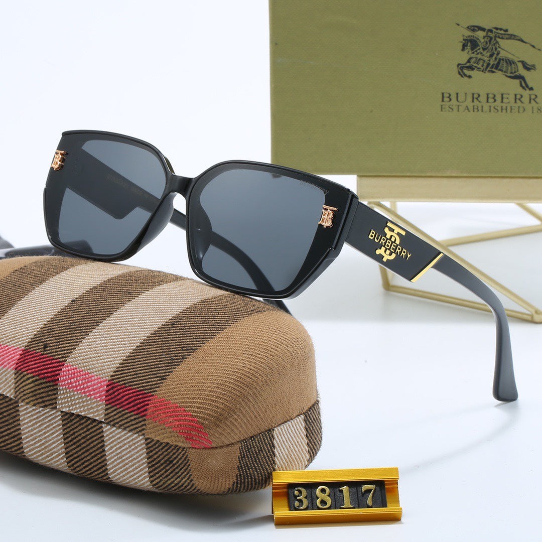 Gafas de sol con montura cuadrada