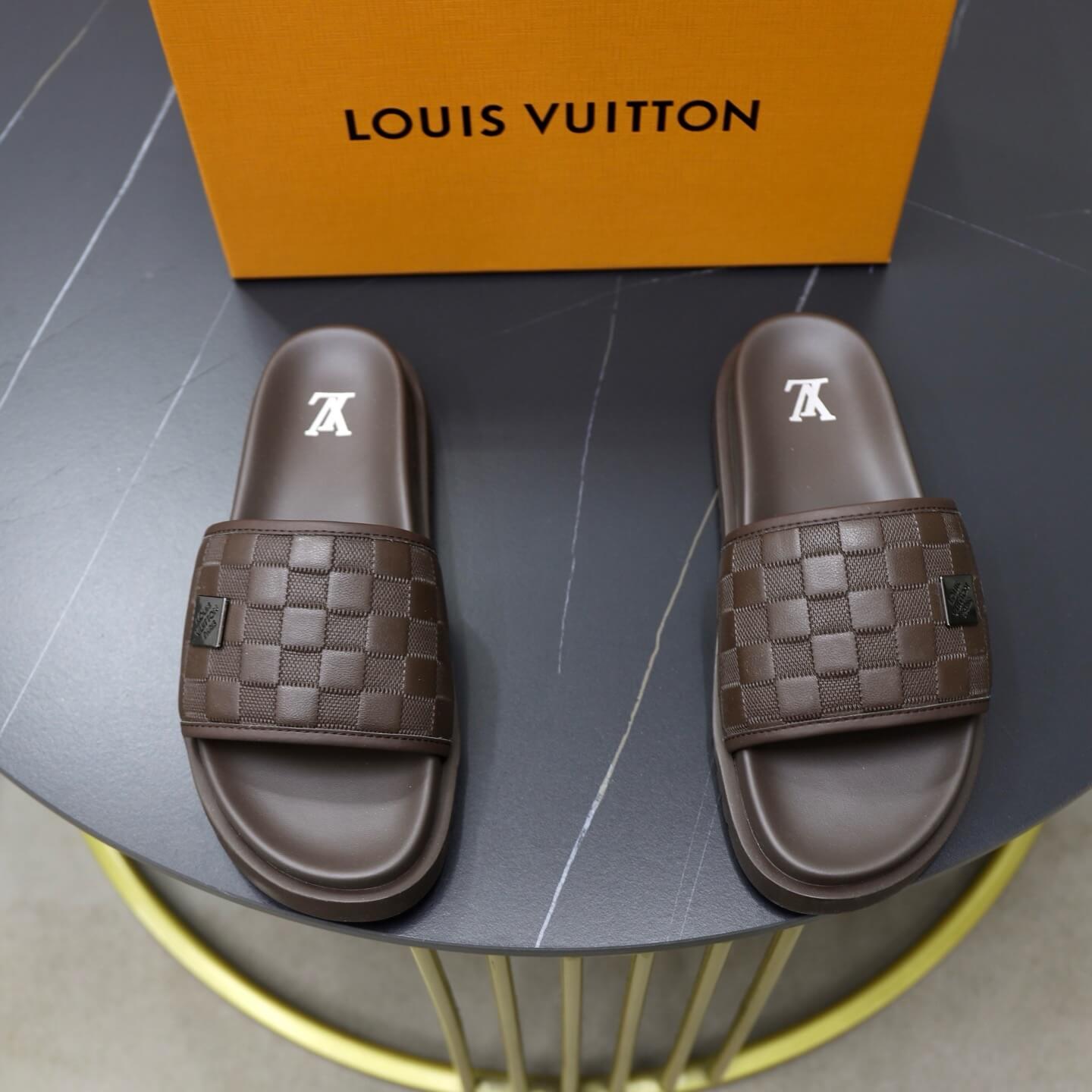 Pantuflas con diseño de bloques multicolor