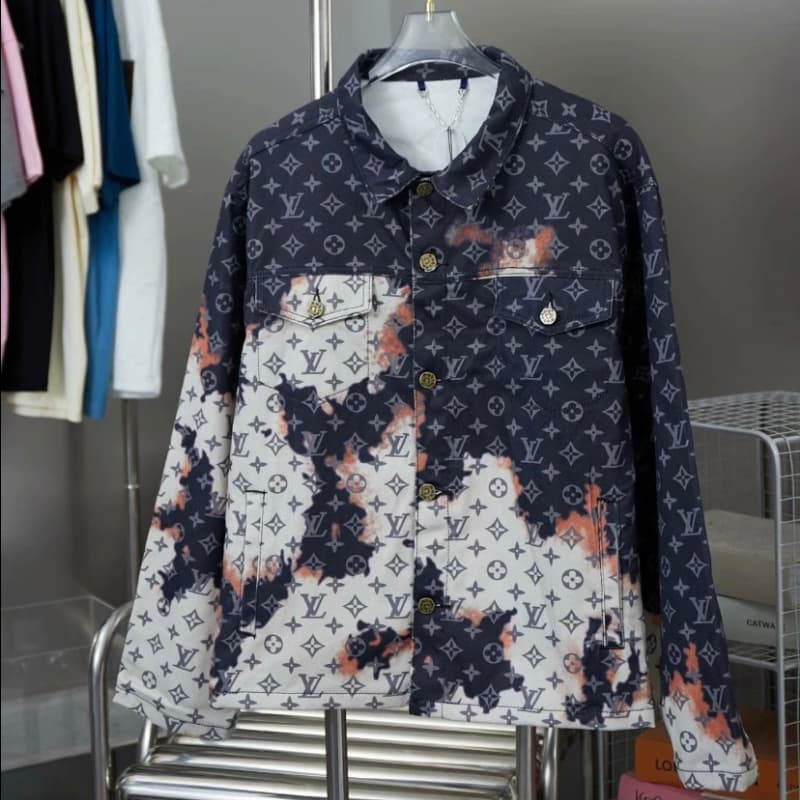 Chaqueta de nube ardiente