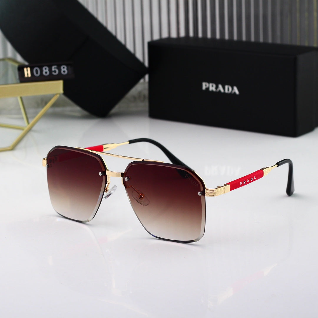 Gafas de sol con montura fina dorada