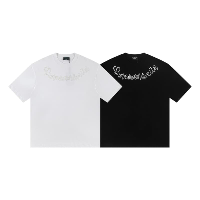 2025 Pearl Detail T-Shirt