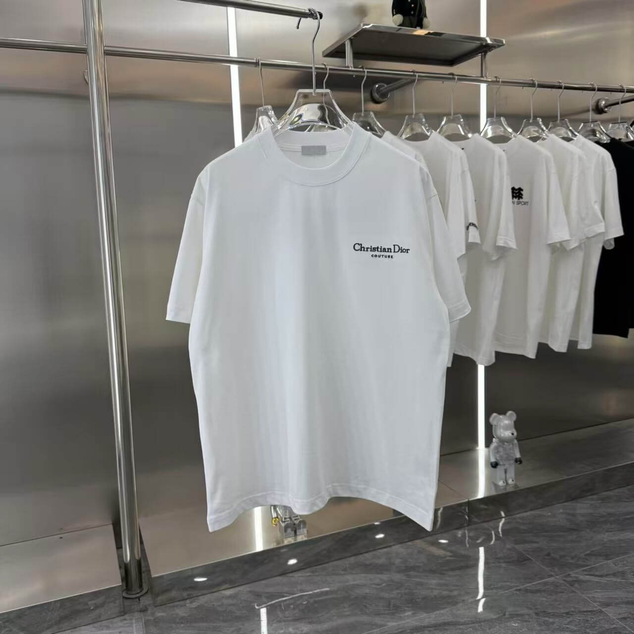 Camiseta con estampado de letras