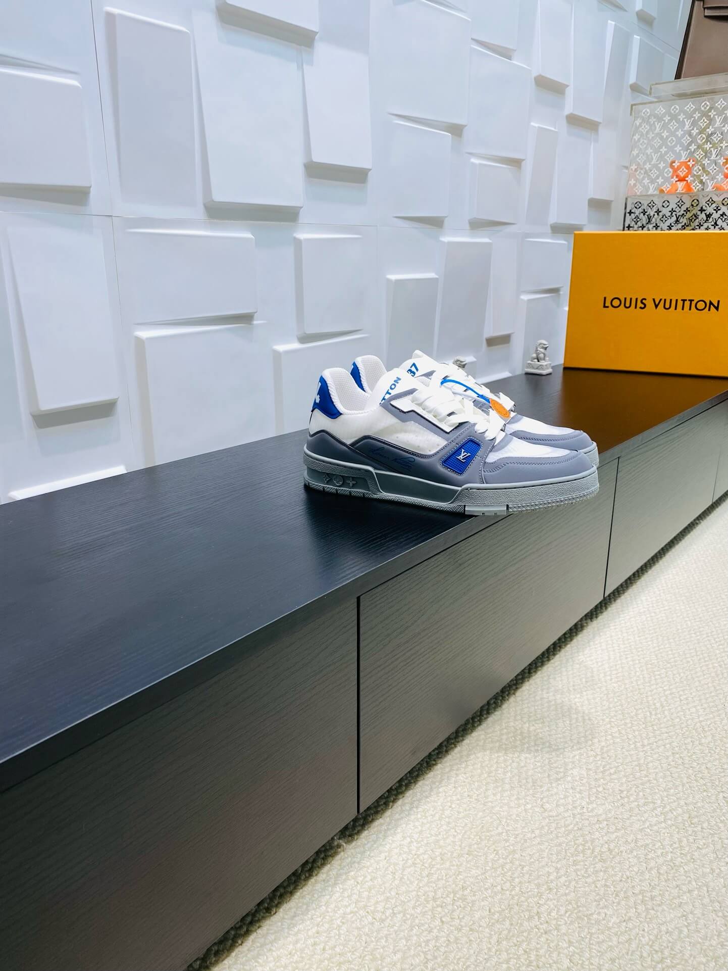 Classic Series Blue New Sneakers