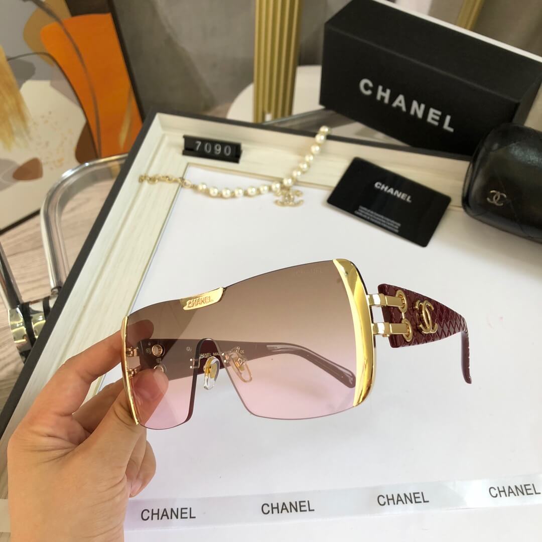 Gafas de sol de una pieza sin marco con diseño degradado