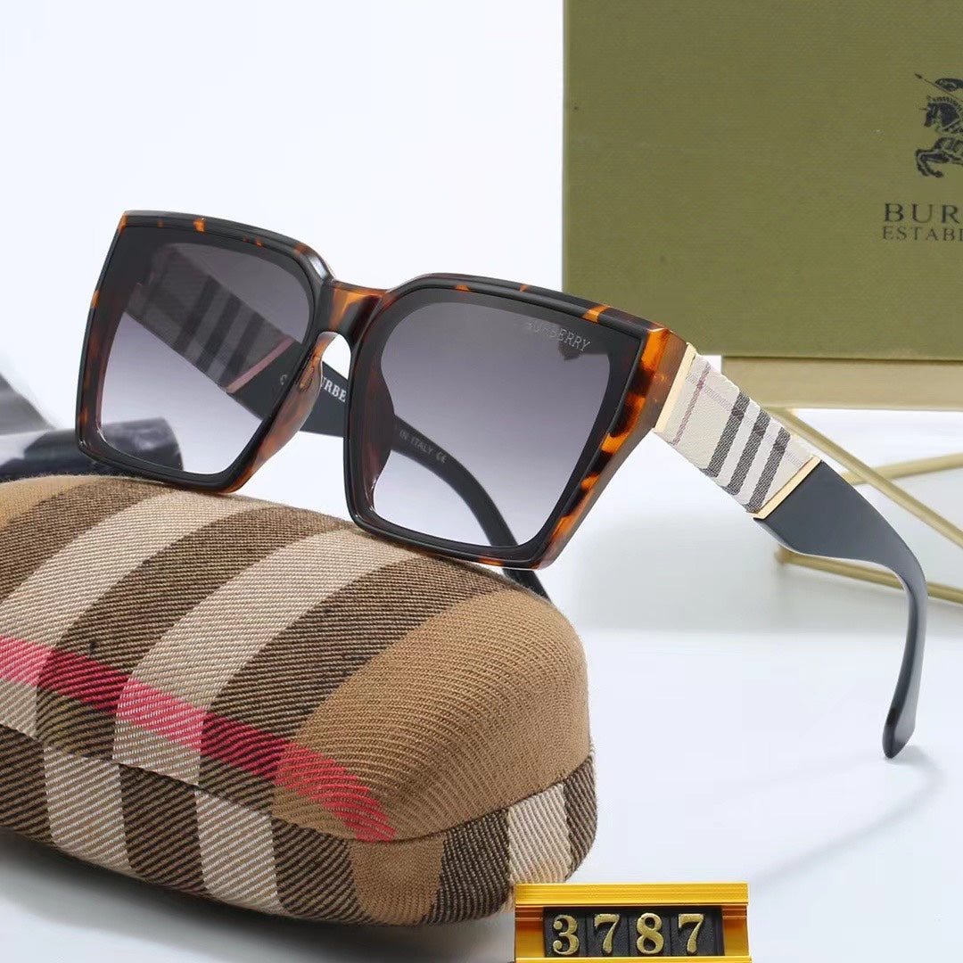 Gafas de sol clásicas cuadradas a cuadros