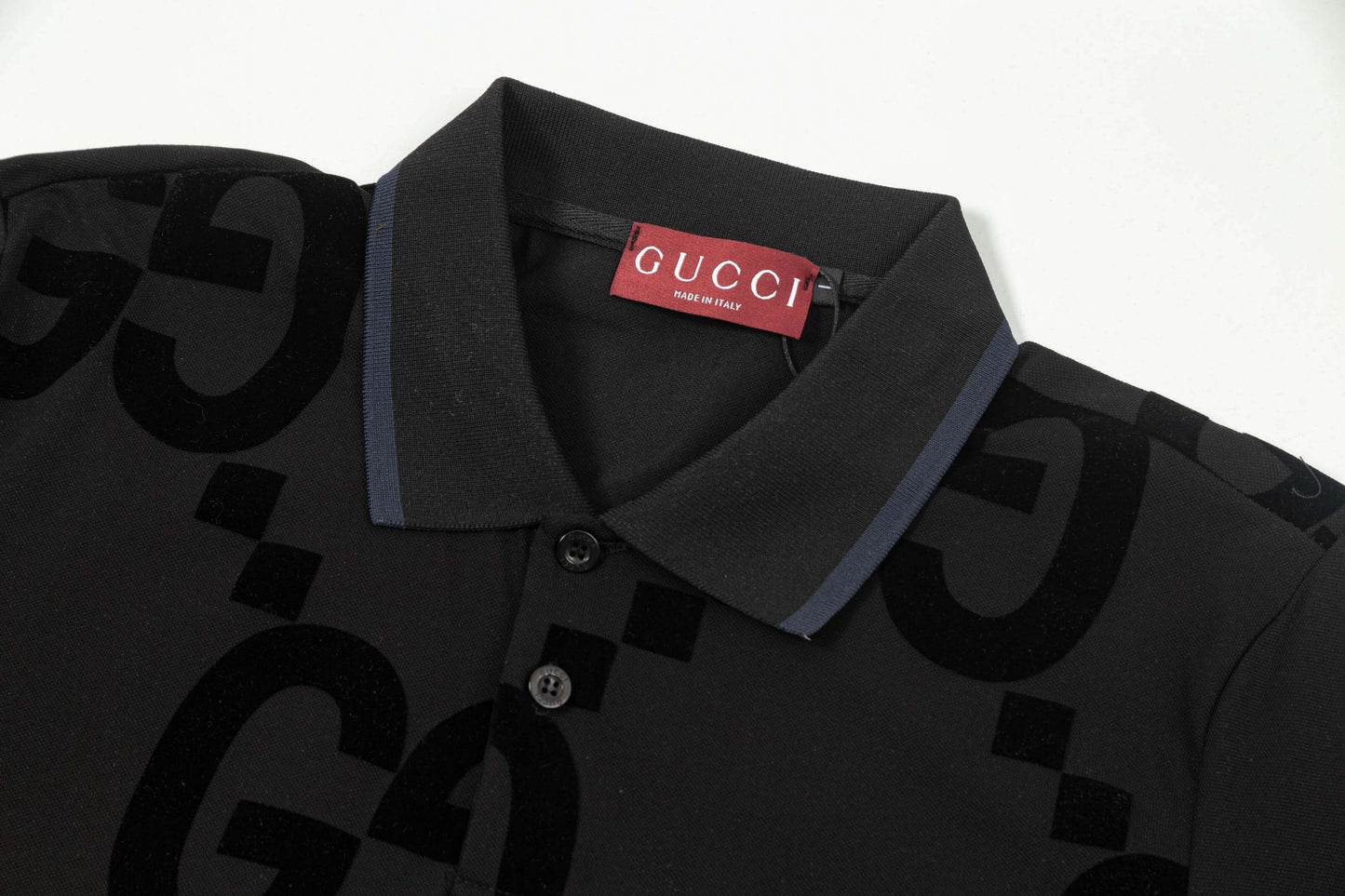 Polo con estampado completo