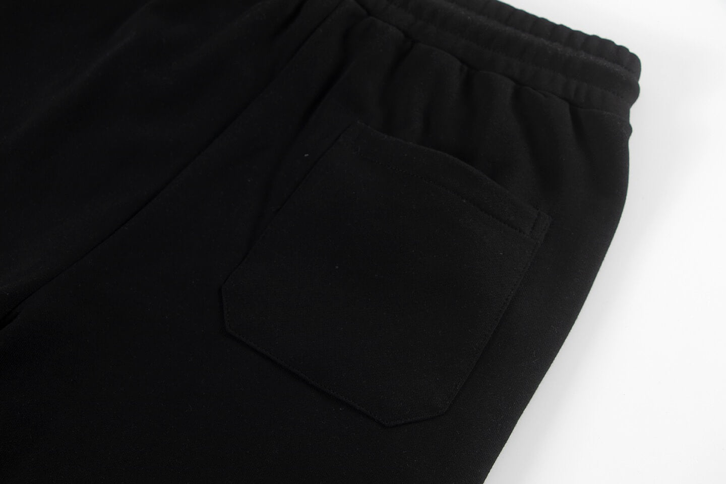 Pantalones cortos con letras de Terry