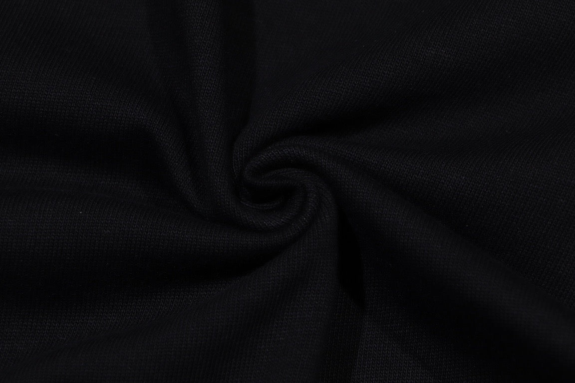 Camiseta con estampado de borlas de colores