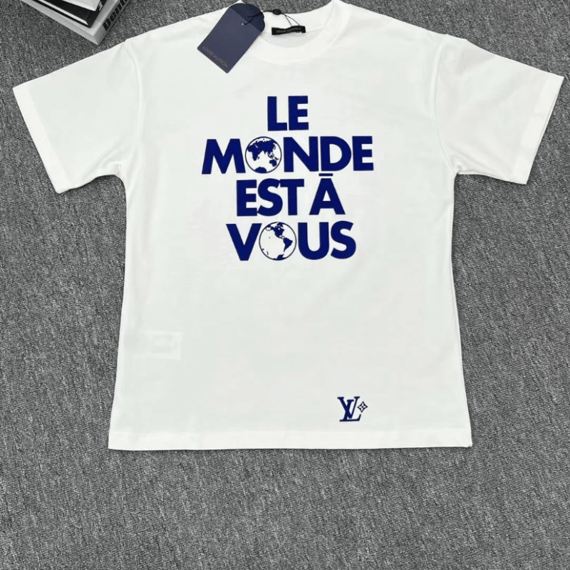 Nueva camiseta estampada 2025