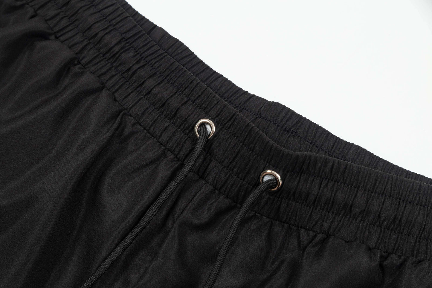 Pantalones cortos de playa de moda con forro de malla