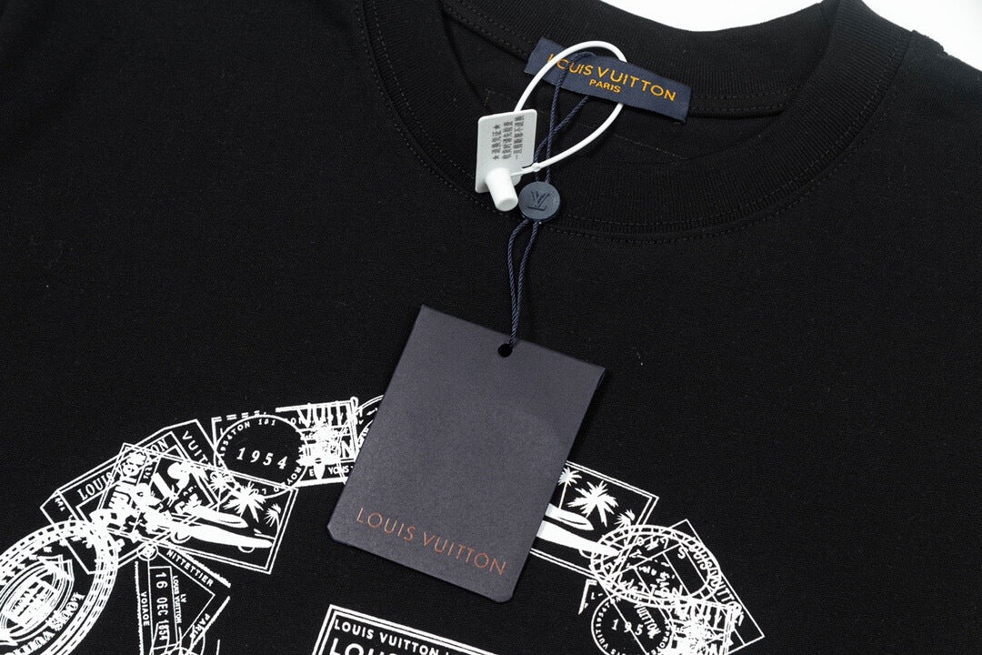 Camiseta con estampado de cadena