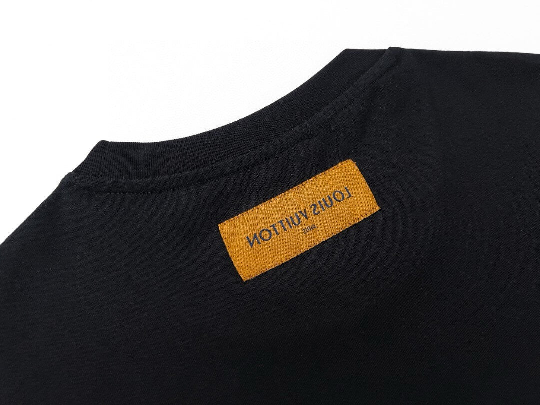 Camiseta con estampado de letras de moda