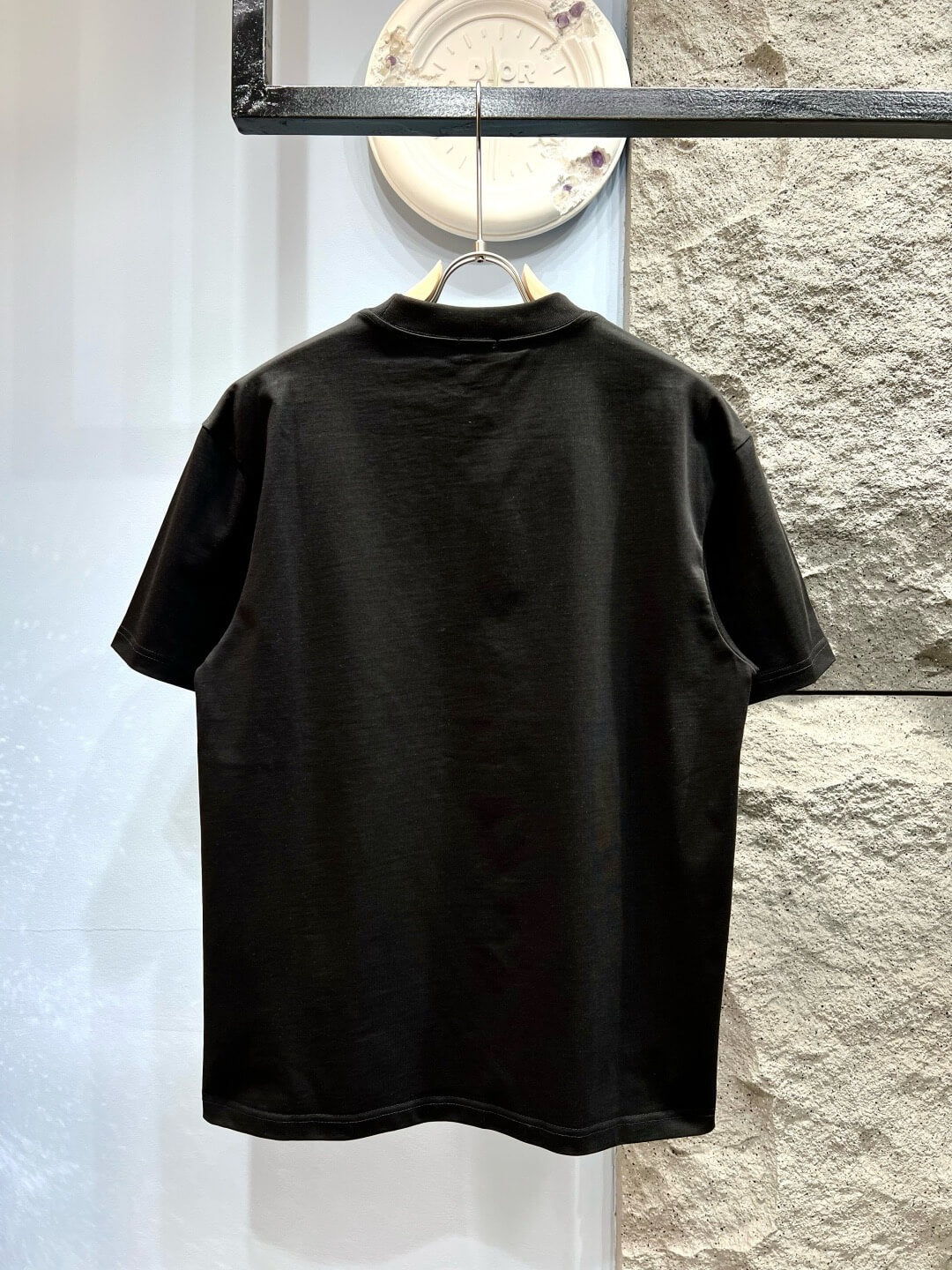 Camiseta clásica con estampado de letras