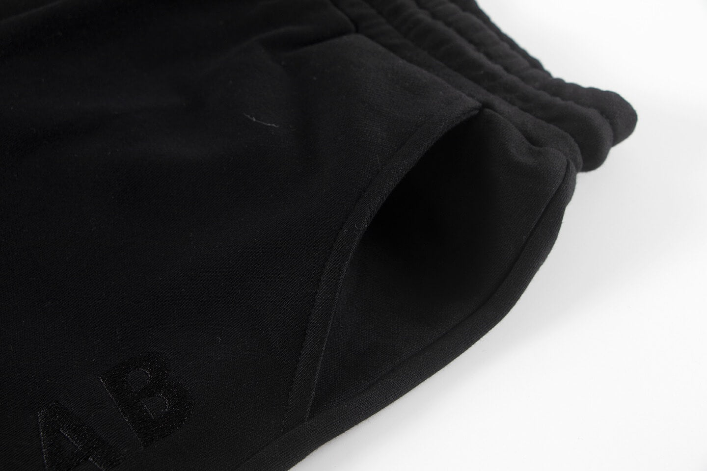 Pantalones cortos con letras de Terry