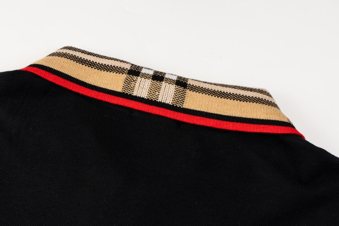 Camiseta polo clásica con cuello a cuadros