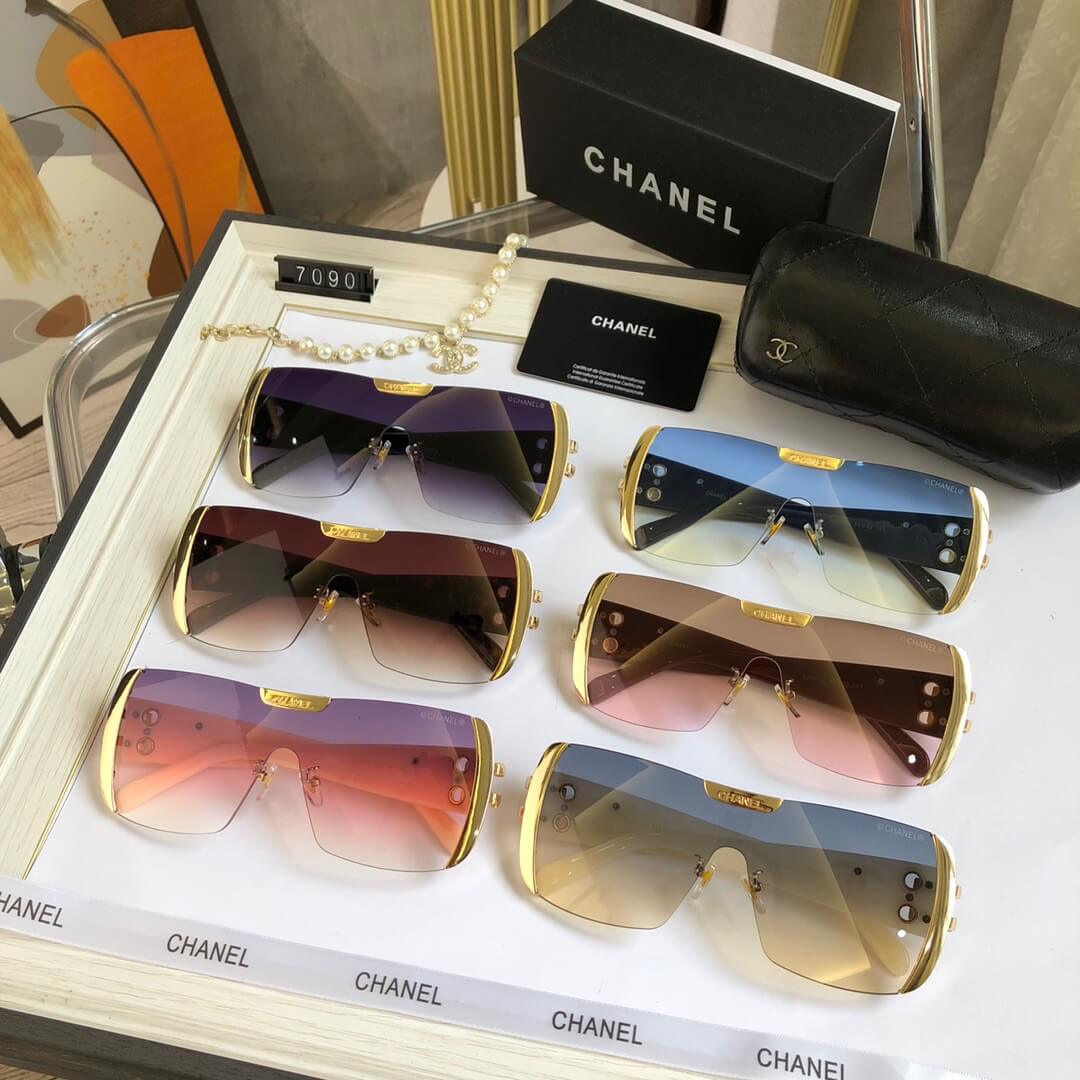 Gafas de sol de una pieza sin marco con diseño degradado