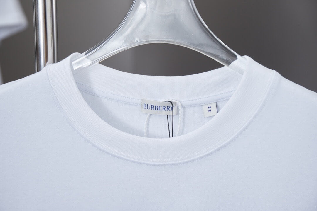 Camiseta con estampado de caballero