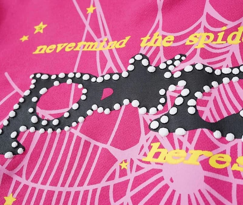 Sudadera con capucha clásica web negra y rosa