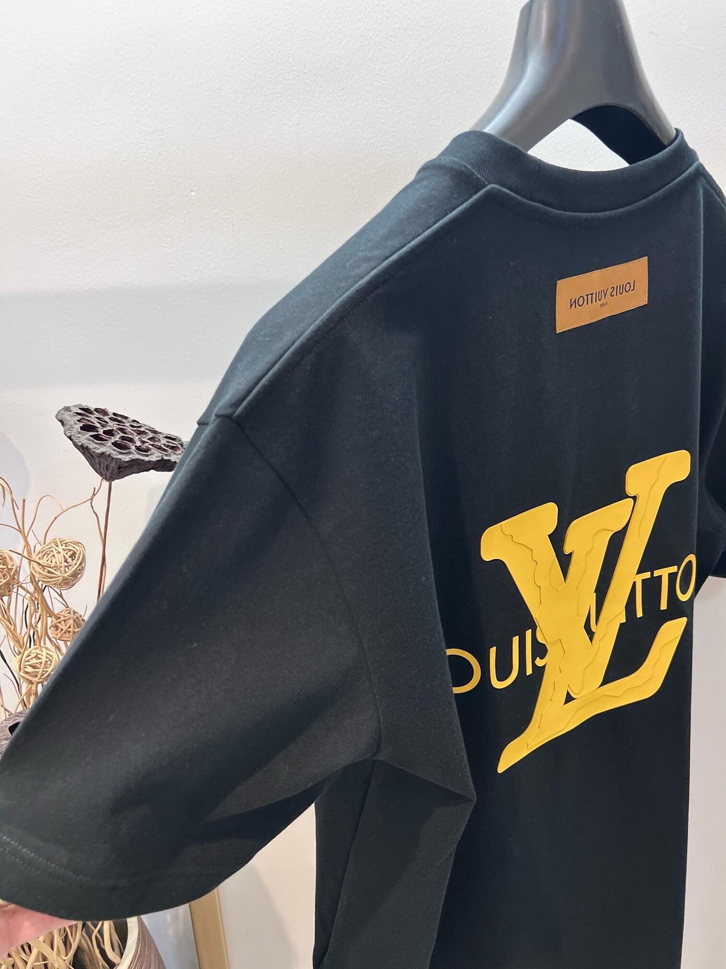 Camiseta con estampado delantero y trasero