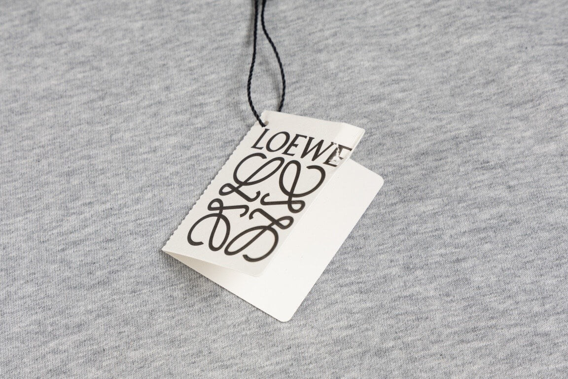 Camiseta con bordado de conejo