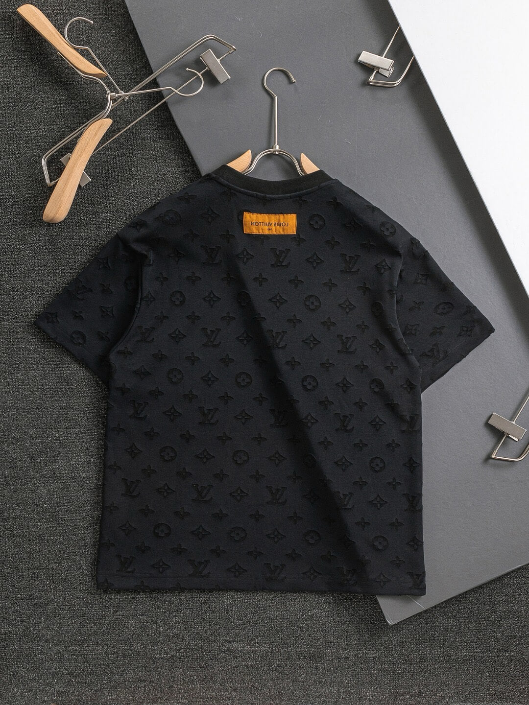 Camiseta con estampado de cuerpo entero multicolor