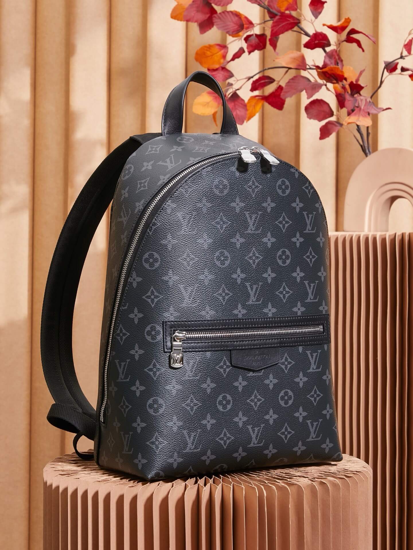 Metal Zipper Lightweight Backpack