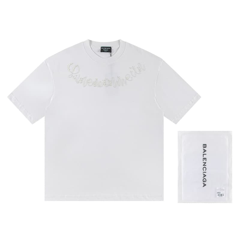 2025 Pearl Detail T-Shirt