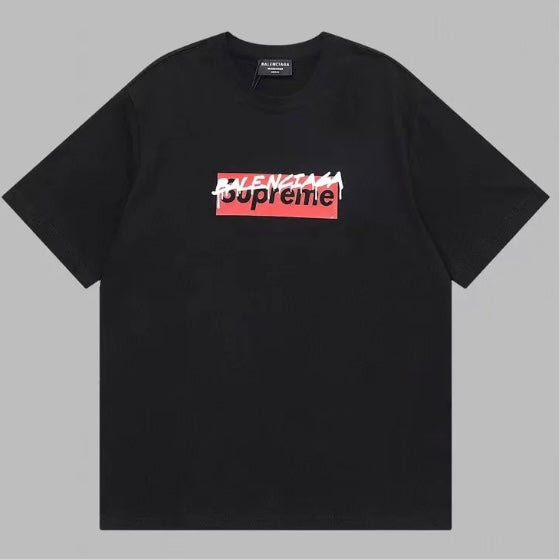 Camiseta clásica con estampado rojo