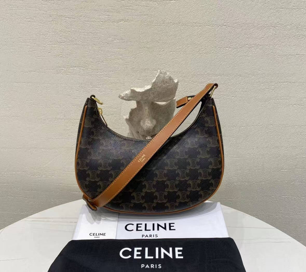 Bolso hobo con estampado retro clásico integral
