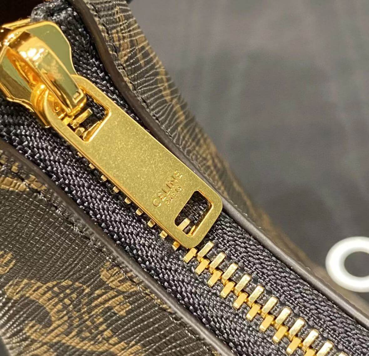Bolso hobo con estampado retro clásico integral